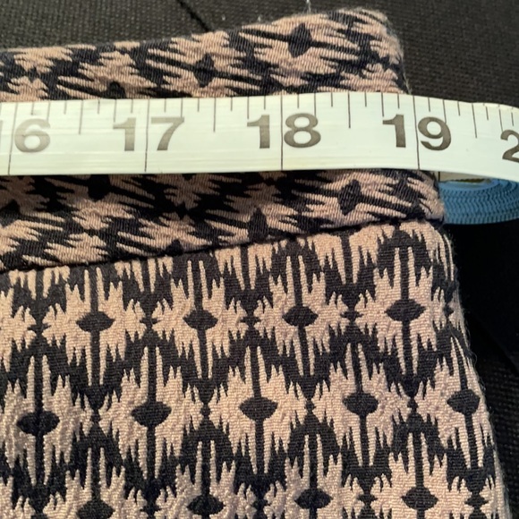 Skirt - Picture 2 of 4